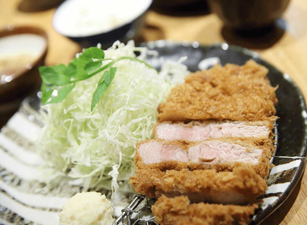 Tonkatsu - Thịt heo chiên xù kiểu Nhật